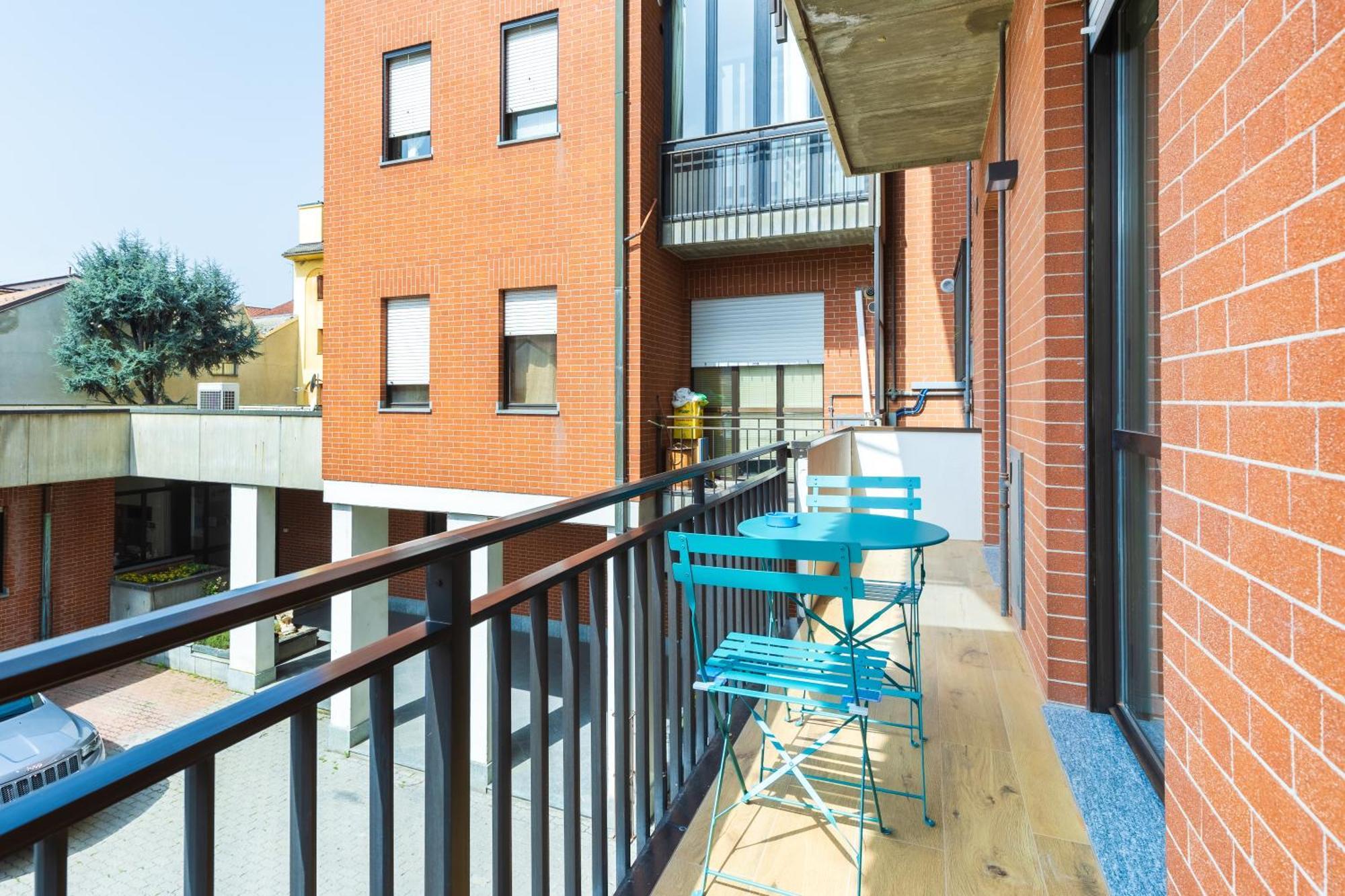 C8 Apartments Asti Buitenkant foto